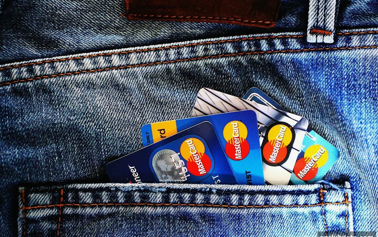 ag电子俱乐部深度解析：银行卡提现迟迟不到账？这些关键点你排查了吗？